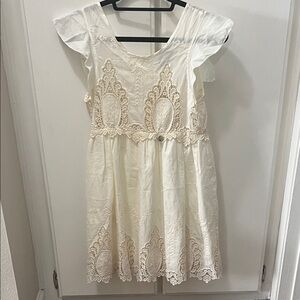 Elegant Cream Lace Dress